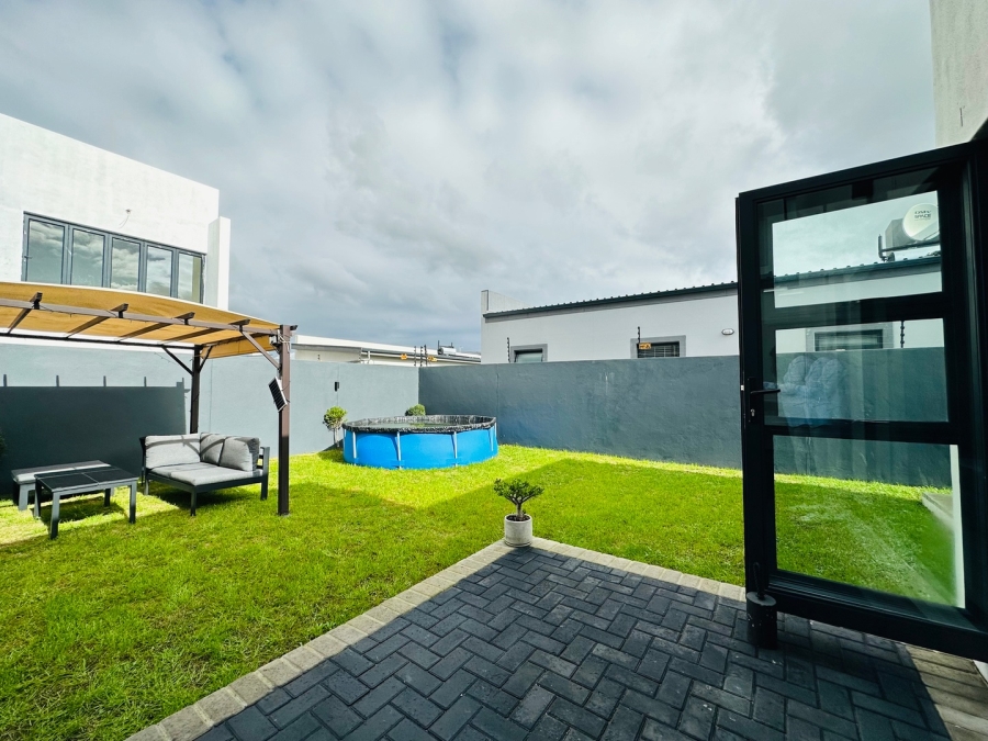 3 Bedroom Property for Sale in Sandown Western Cape